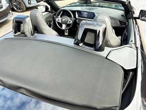 Used 2019 BMW Z4 sDrive30i w/ M Sport Package RWD image 31