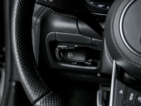Used 2022 Audi R8 V10 performance AWD/4WD image 31