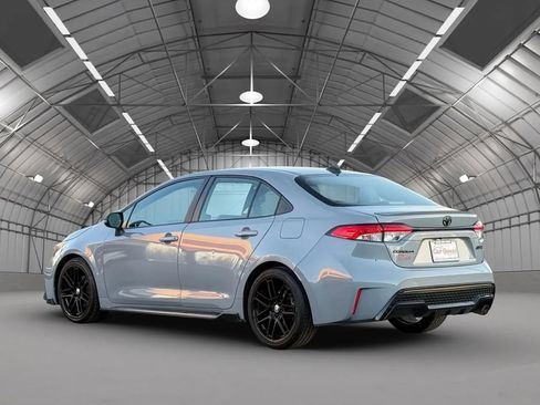 Used 2022 Toyota Corolla SE FWD image 5