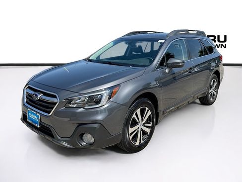 Used 2019 Subaru Outback 2.5i Limited w/ Popular Package #2 AWD/4WD image 3