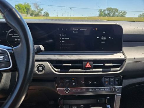 Used 2025 Kia Seltos EX w/ EX Sunroof Package FWD image 17