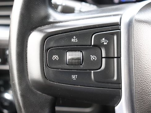 Used 2024 GMC Yukon SLT image 34