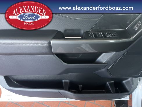 Used 2022 Ford F150 XLT w/ Equipment Group 302A High image 13