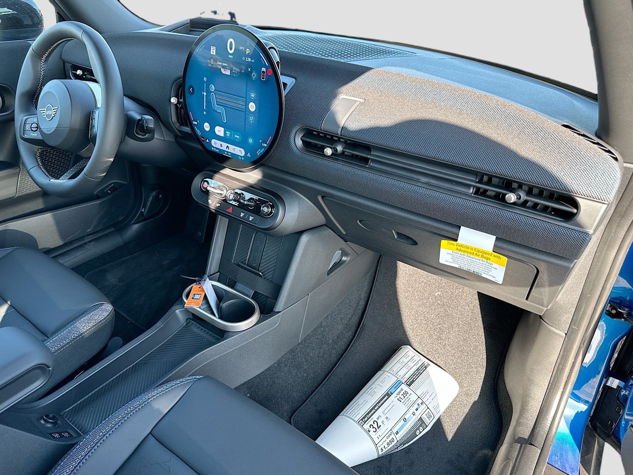 New 2026 MINI Cooper 2-Door Hardtop FWD image 23