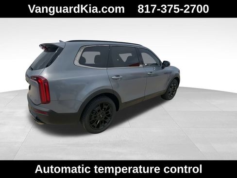 Used 2022 Kia Telluride SX w/ Nightfall Edition Package image 9