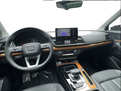 Used 2023 Audi Q5 2.0T Premium w/ Convenience Package AWD/4WD image 33
