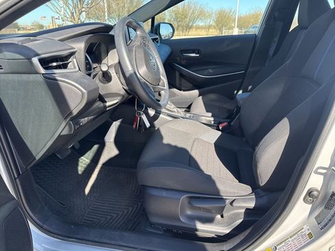 Used 2021 Toyota Corolla SE w/ Carpet Mat Package (TMS) image 9