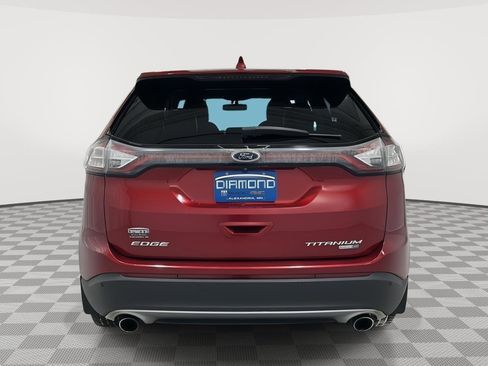 Used 2015 Ford Edge Titanium image 4