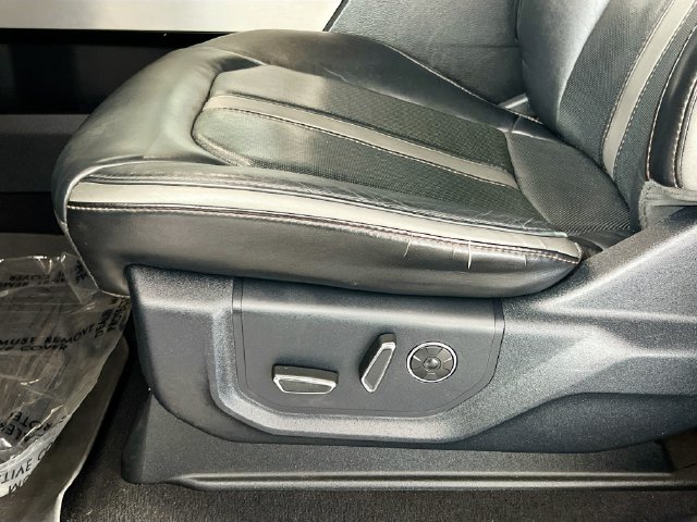 Used 2021 Ford F350 Platinum AWD/4WD image 25
