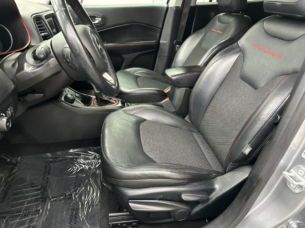 Used 2018 Jeep Compass Trailhawk AWD/4WD image 9