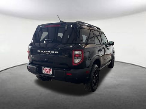 Used 2025 Ford Bronco Sport Badlands image 6