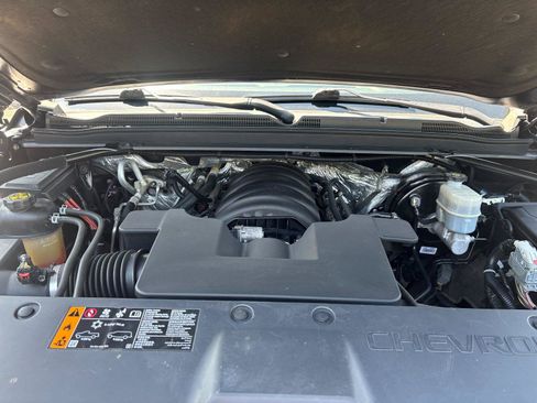 Used 2017 Chevrolet Tahoe Premier RWD image 9