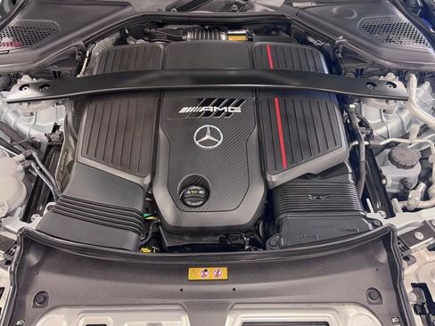 Used 2025 Mercedes-Benz E 53 AMG e 4MATIC Sedan image 14