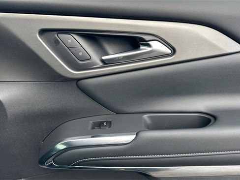 New 2026 Chevrolet Traverse LT image 24