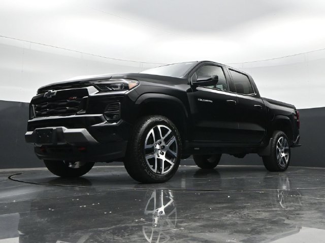 Used 2023 Chevrolet Colorado Z71 w/ Z71 Convenience Package 2 AWD/4WD image 51