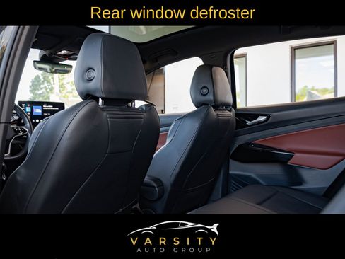 Used 2021 Volkswagen ID.4 Pro S w/ Gradient Package image 14