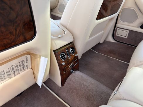 Used 2001 Bentley Arnage Red Label RWD image 28