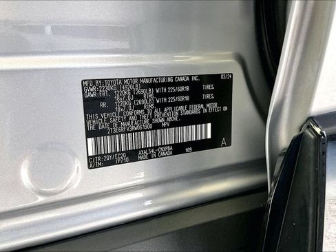 Used 2024 Toyota RAV4 XSE w/ Weather Package AWD/4WD image 21
