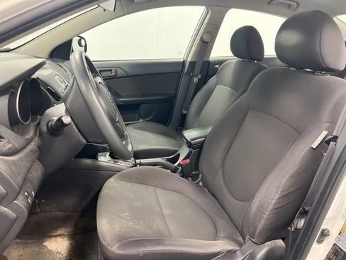 Used 2012 Kia Forte EX FWD image 22