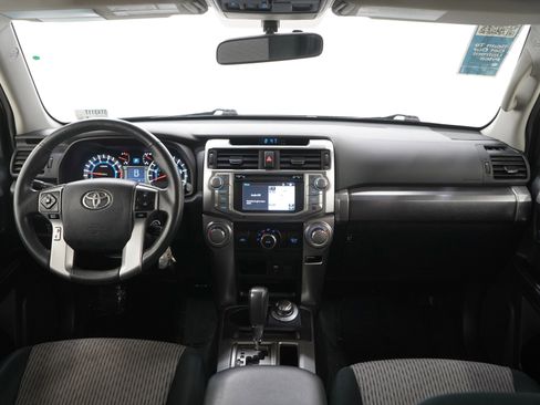 Used 2016 Toyota 4Runner SR5 image 15