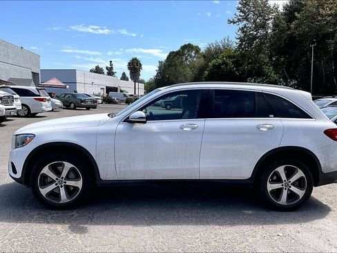 Used 2018 Mercedes-Benz GLC 300 image 8