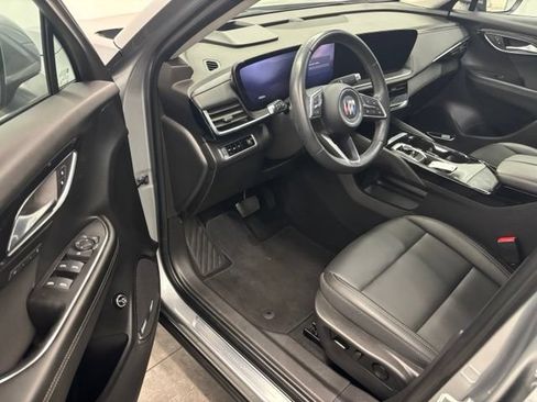 Used 2025 Buick Envision Preferred AWD/4WD image 14