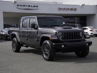 New 2026 Jeep Gladiator Sport AWD/4WD video 2