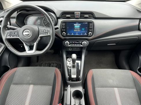 Used 2024 Nissan Versa SR FWD image 2