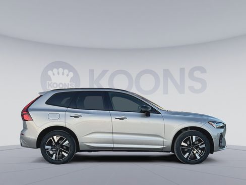 New 2026 Volvo XC60 B5 Plus w/ Protection Package Premier AWD/4WD image 8