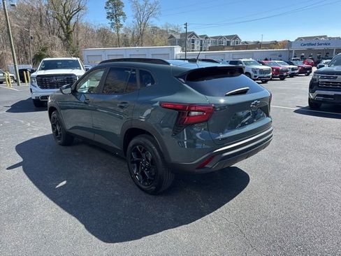 New 2026 Chevrolet Trax LT image 16