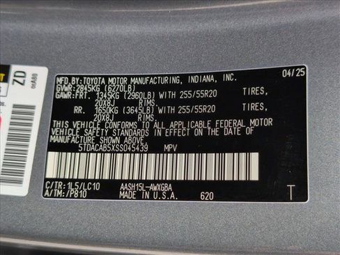 Used 2025 Toyota Grand Highlander AWD Hybrid image 27