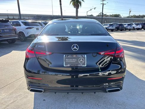 Used 2025 Mercedes-Benz C 300 Sedan image 6