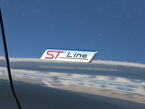 New 2026 Ford Explorer ST-Line w/ ST-Line Street Pack image 10