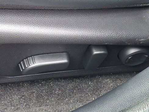 Used 2024 Subaru Crosstrek 2.5i Limited image 25