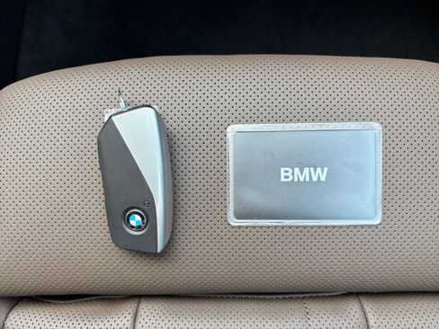 Used 2025 BMW X3 xDrive30i w/ Premium Package image 34