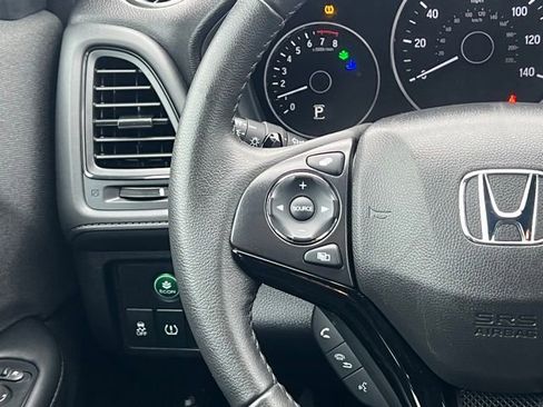 Used 2022 Honda HR-V Sport image 22