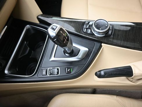 Used 2015 BMW 328i xDrive Sedan AWD/4WD image 22
