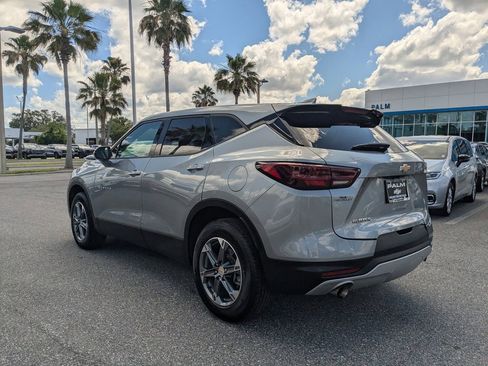 Certified 2025 Chevrolet Blazer LT FWD image 5