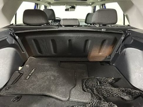 Certified 2023 Hyundai Venue SEL w/ Cargo Package FWD image 27