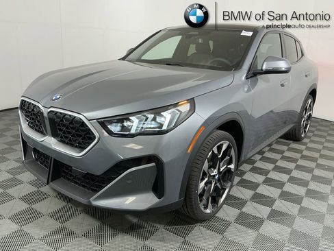 New 2026 BMW X2 xDrive28i w/ Technology Package image 1