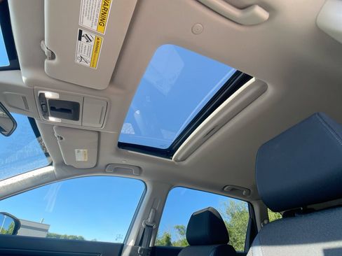 Certified 2024 Honda CR-V EX image 22