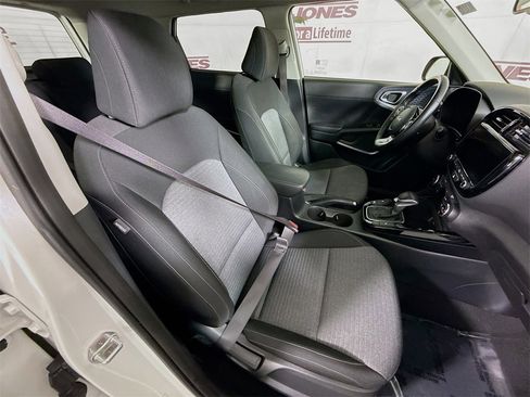 Used 2023 Kia Soul EX image 32