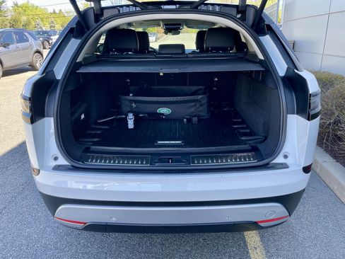 Used 2024 Land Rover Range Rover Velar S AWD/4WD image 36