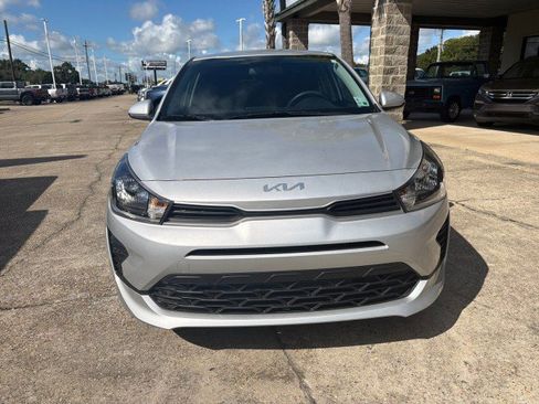 Used 2023 Kia Rio S FWD image 11