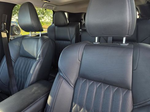 Used 2025 Mitsubishi Outlander SEL AWD/4WD image 27