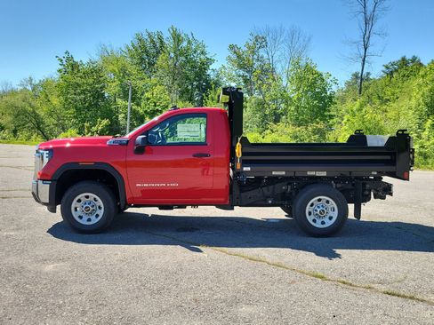 New 2026 GMC Sierra 3500 Pro AWD/4WD image 2