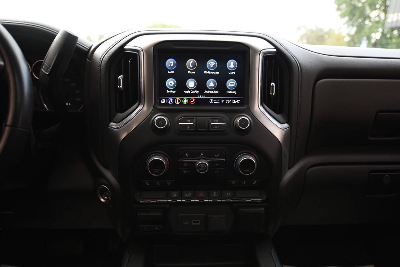 Used 2022 Chevrolet Silverado 2500 LTZ w/ LTZ Convenience Package AWD/4WD image 19