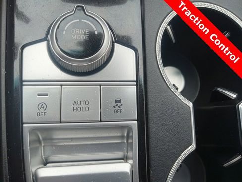 Used 2021 Genesis G70 2.0T image 36