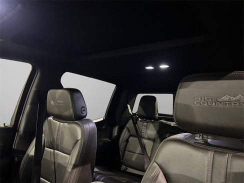 Used 2020 Chevrolet Silverado 1500 High Country image 40