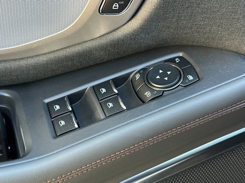 New 2025 Ford Expedition Active image 11